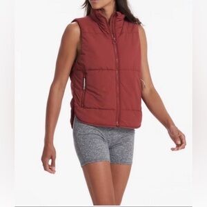 Vuori womens canyon vest Size Small